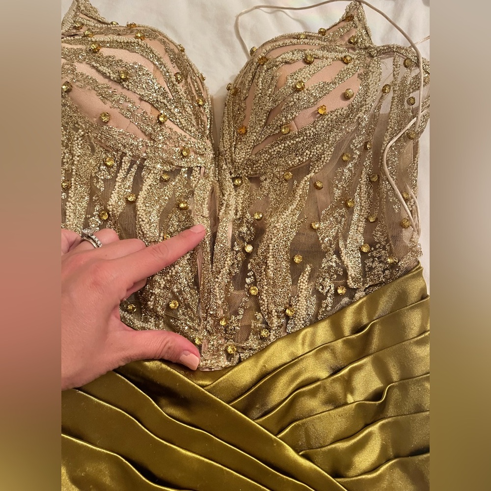 Elegant Strapless Gold Gown - Picture 3 of 13